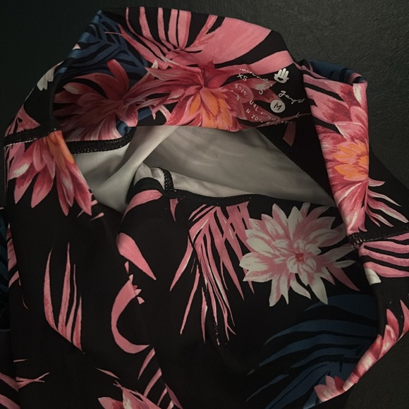 Spiritual Gangster High Vibe Leggings - Picture 9 of 10